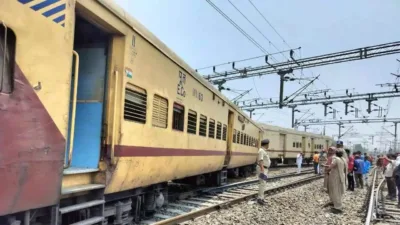 हजरत निजामुद्दीन गाजियाबाद ट्रेन 64419 शिवाजी ब्रिज पर पटरी से उतरी: ब्रेकिंग न्यूज़ अपडेट